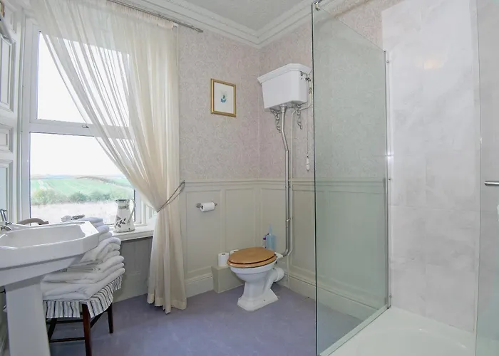 Edderside Hall * Mawbray